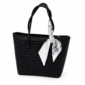 Fresh light green woven tote bag
